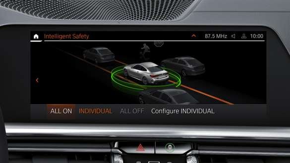 Professional көлік жүргізу көмекшісі.