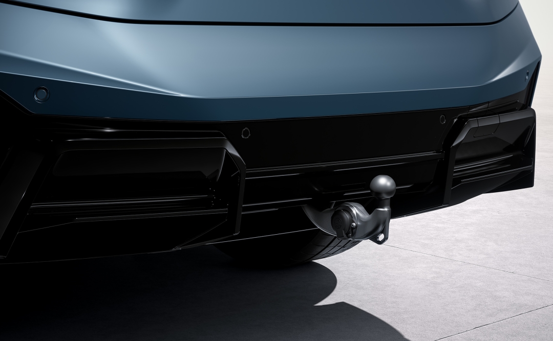 Ауыр жүктерді тасымалдауға арналған әмбебап автокөлік.