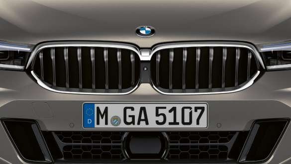 Радиатордың фирмалық торы.